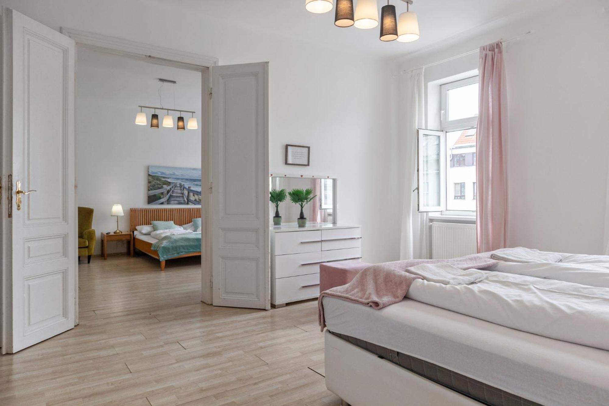 Comfy In Shared For Longstays Near Matzleinsdorfer Station Apartment